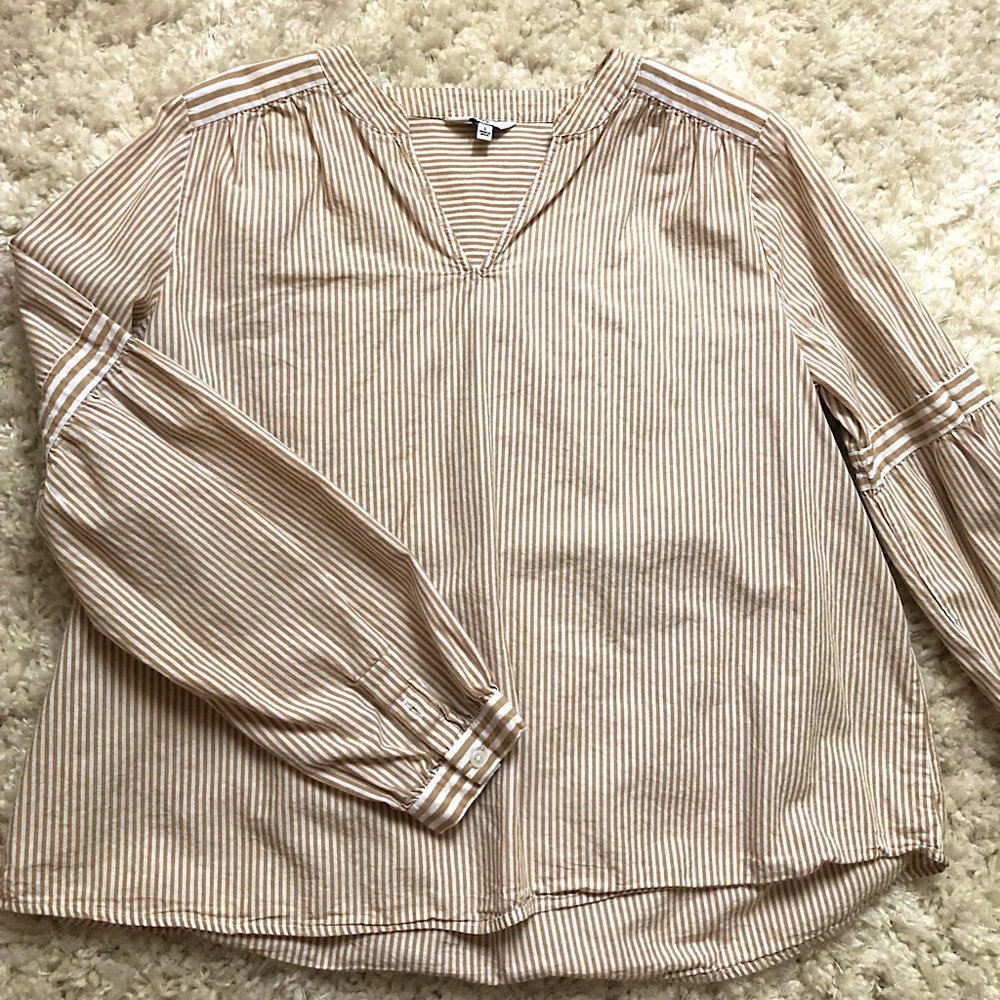 Crown & Ivy•Striped Top•Gold/Tan and White•Long Sleeved